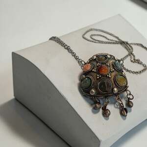 Vintage Sajai Tibetan  Purse Pendant Necklace Agate Stones